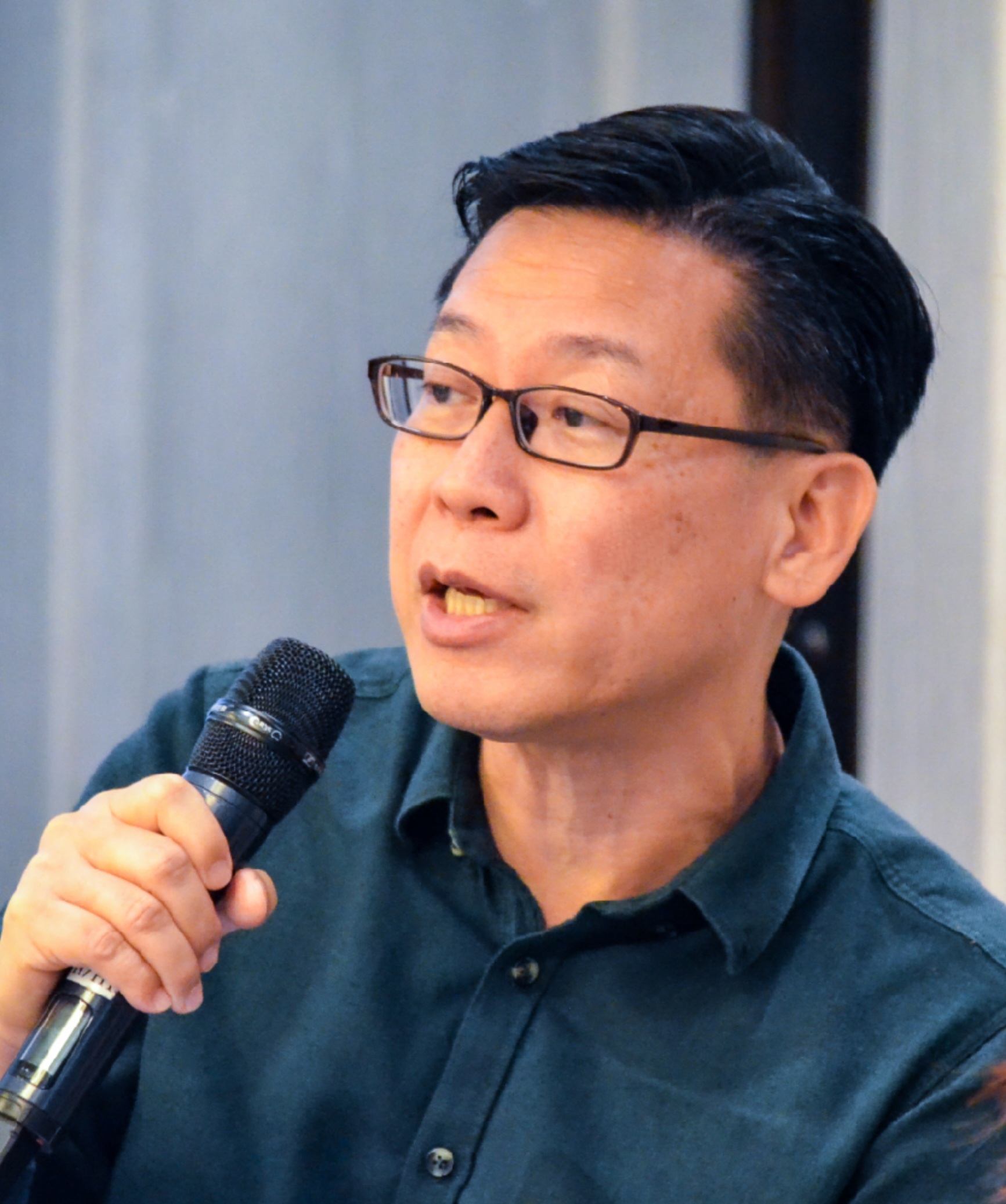 MAX TSANG